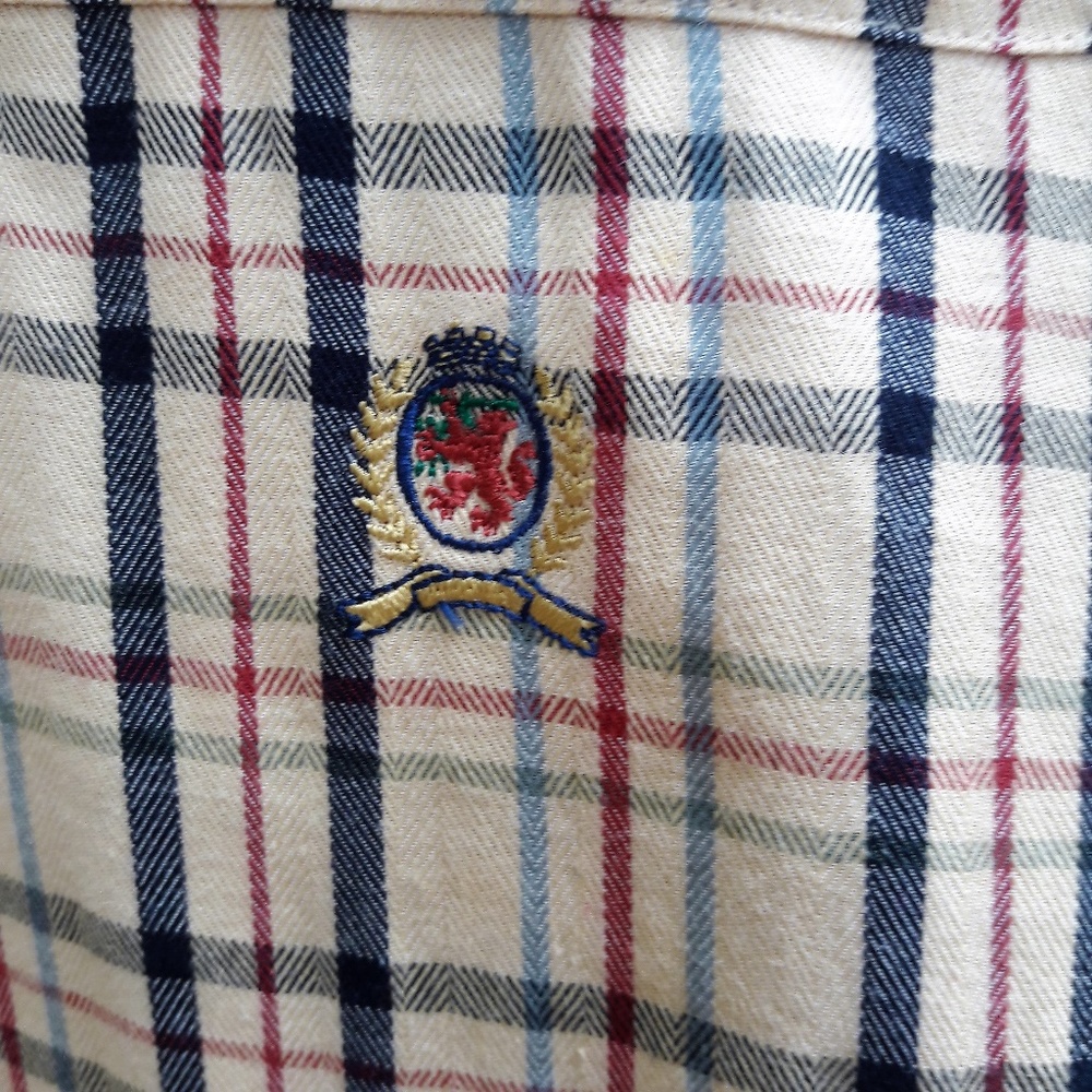 DUP Tommy Hilfiger Mens Shirt 100 Cotton Vintage Plaid Lion Crest Preppy M - Picture 3 of 6